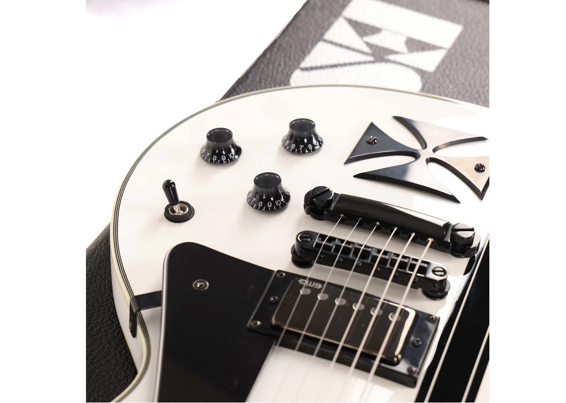 a...ESP LTD James Hetfield Signature IRON CROSS 2022 w/ESP LTD CASE PRE-OWNED