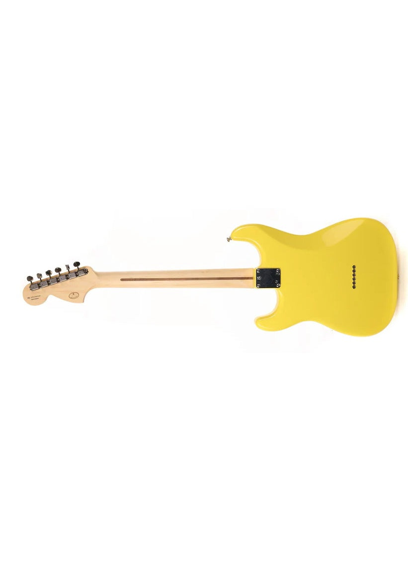 a...FENDER USA Limited Edition Tom DeLonge Stratocaster Graffiti YELLOW 2023 GUITAR w/BLACK CASE PRE-OWNED