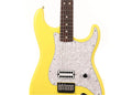 a...FENDER USA Limited Edition Tom DeLonge Stratocaster Graffiti YELLOW 2023 GUITAR w/BLACK CASE PRE-OWNED