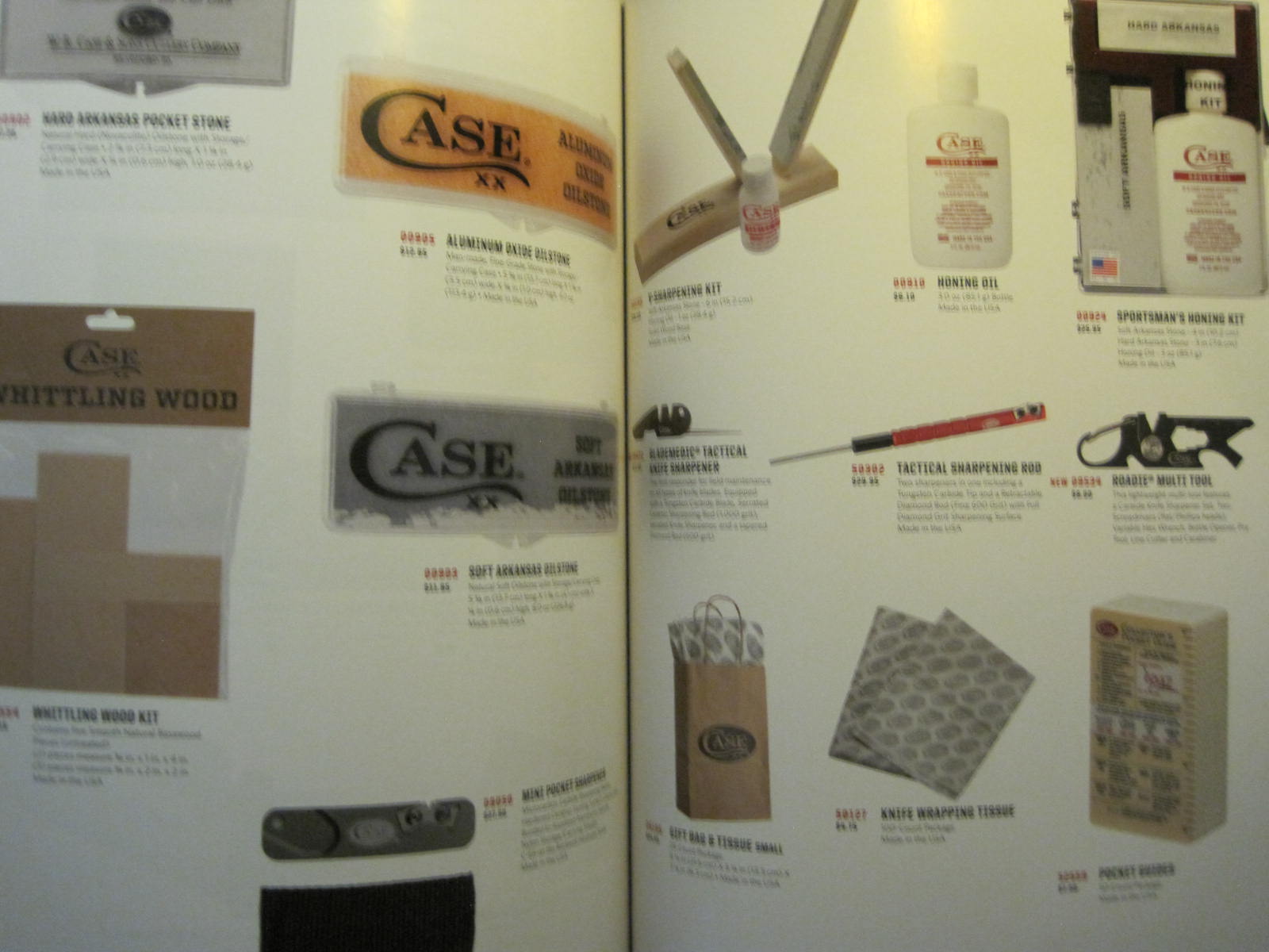 CASE XX 2025 SPORTS COLLECTABLE KNIVES Catalog Technical Info - NEW