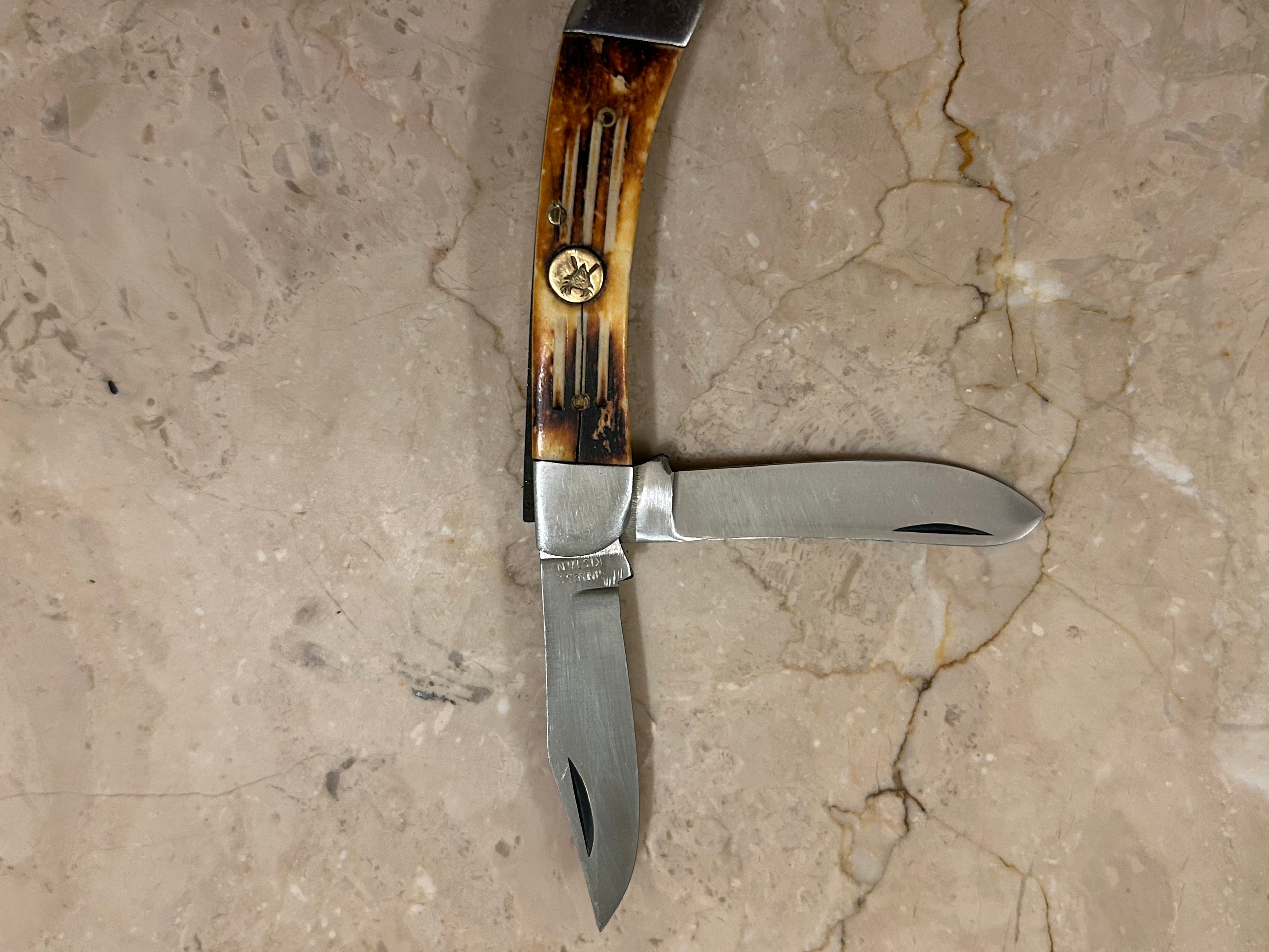 SS...TC DARK CREAM BOONE HANDLE 2 BLADE STAINLESS STEEL MANUAL VINTAGE KNIFE USED