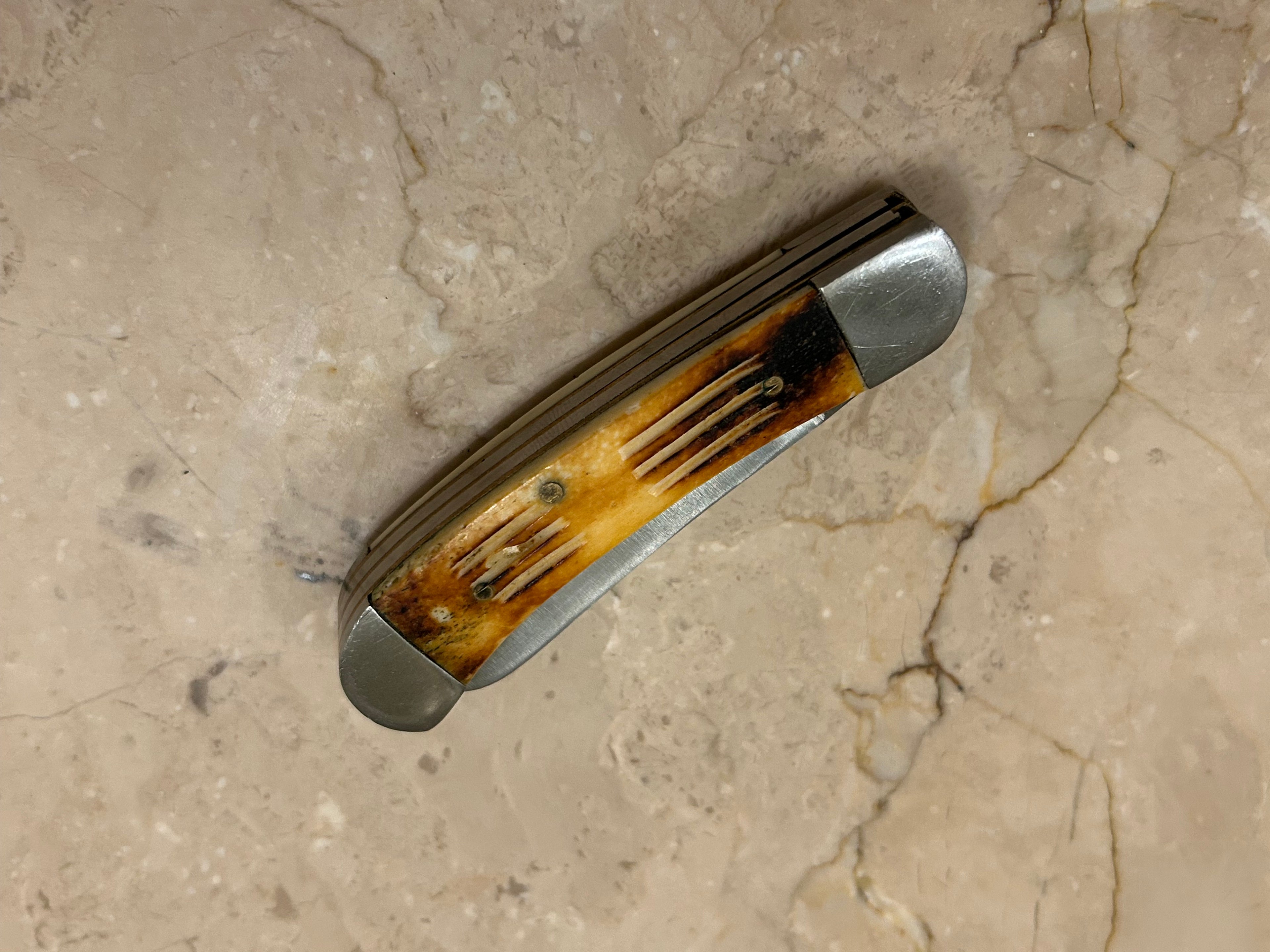 SS...TC DARK CREAM BOONE HANDLE 2 BLADE STAINLESS STEEL MANUAL VINTAGE KNIFE USED