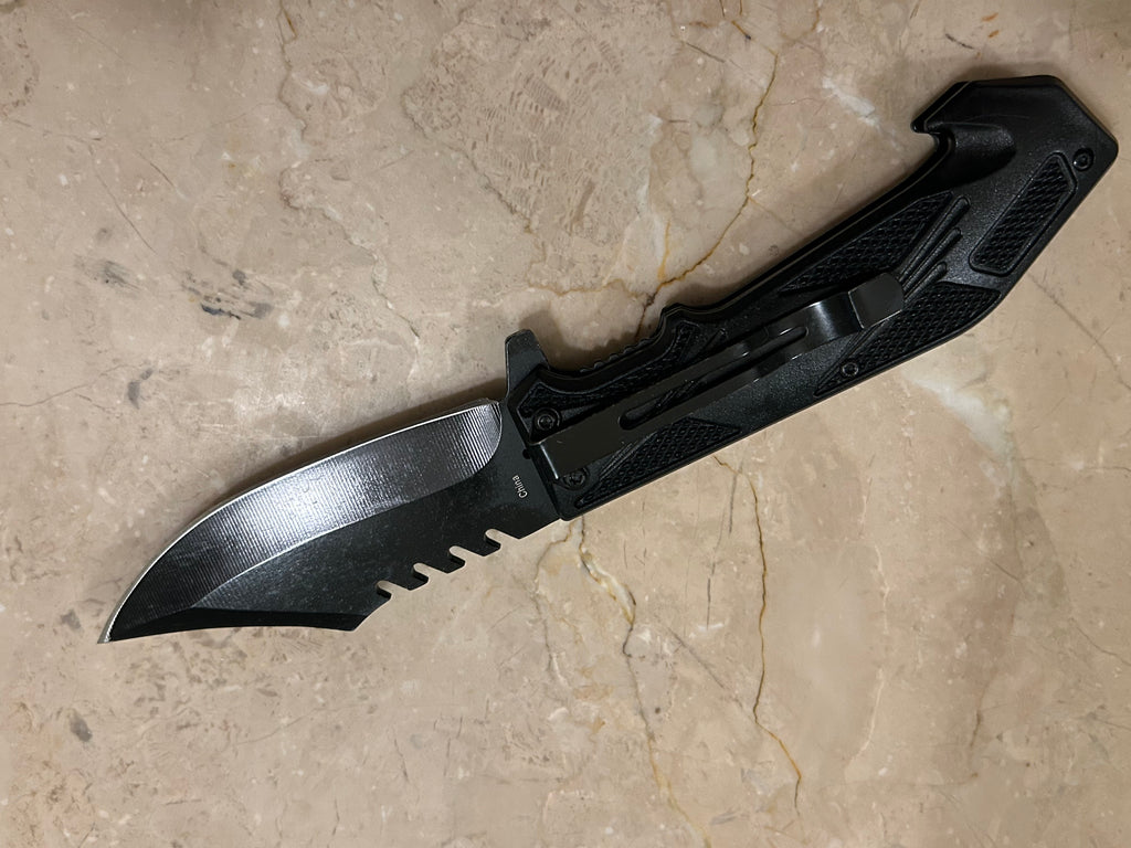 TC 1 BLADE STAINLESS STEEL CURVE BLADE TACTICAL BLACK  ASSIT VINTAGE KNIFE USED