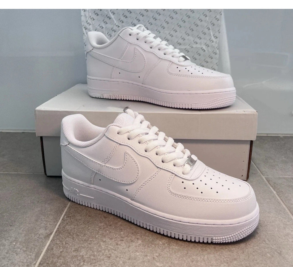 W...NIKE Air Force 1 Low '07 Triple WHITE Mens Black Sports Sneaker CW2288-111 Size 11 BRAND NEW