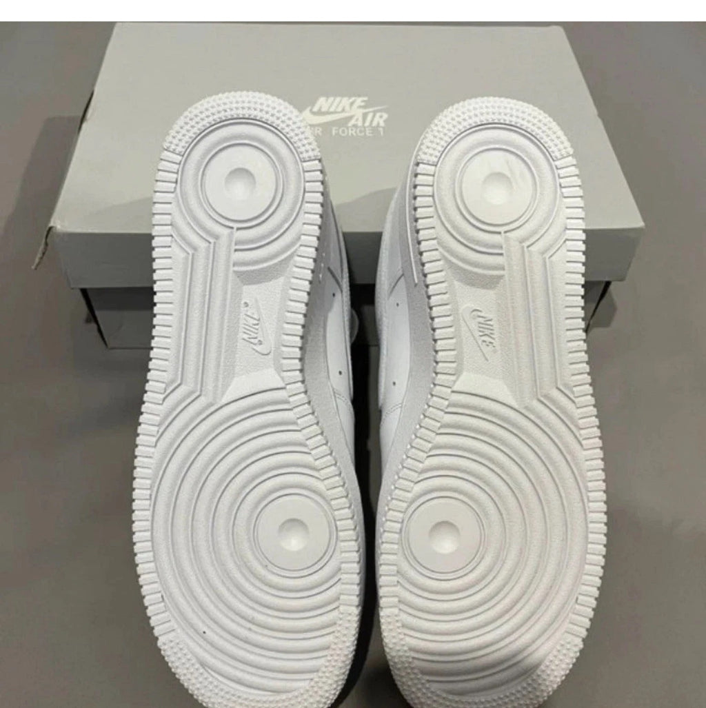 W...NIKE Air Force 1 Low '07 Triple WHITE Mens Black Sports Sneaker CW2288-111 Size 11 BRAND NEW