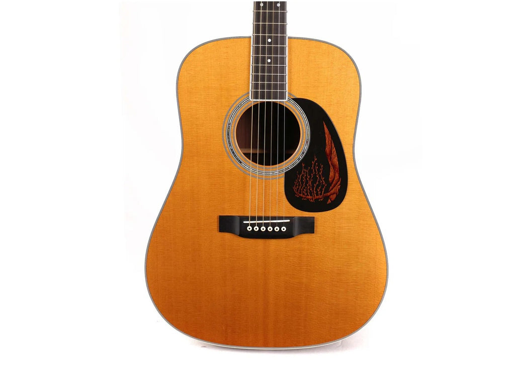 a...MARTIN USA Dreadnought Acoustic Guitar 2001 PRE-OWNED
