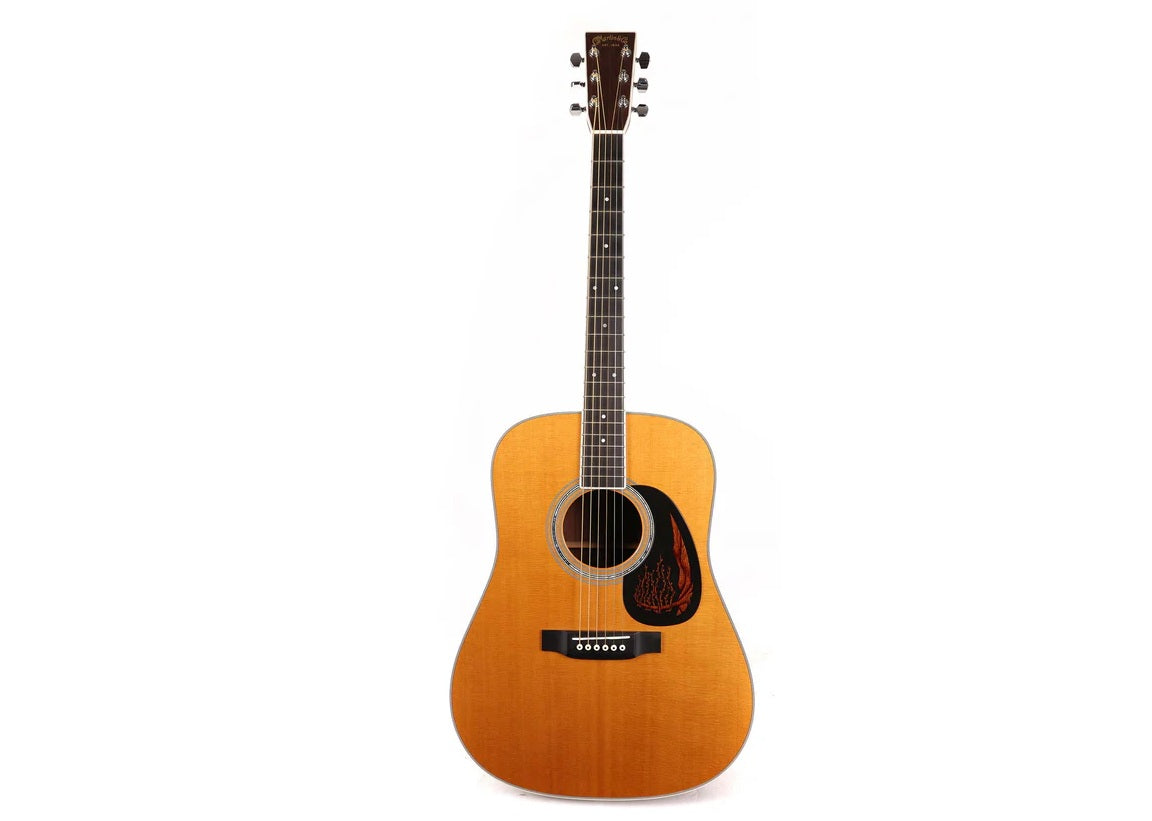 a...MARTIN USA Dreadnought Acoustic Guitar 2001 PRE-OWNED