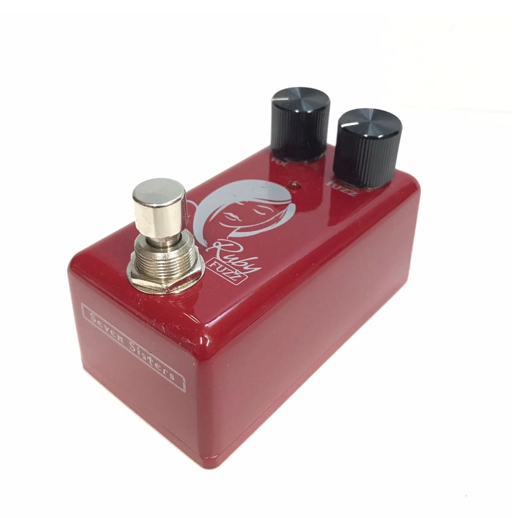 b...RED WITCH SEVEN SISTERS  RUBY FUZZ GUITAR PEDAL PRE-OWNED