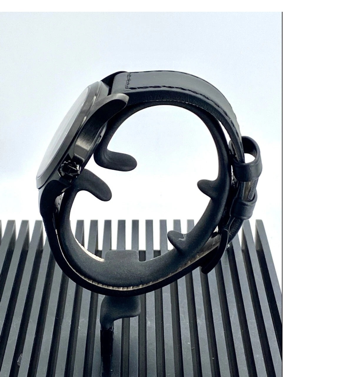 ZZ...HAMILTON SWISS Made Khaki Field Mechnical King Black Dial &amp; Leather Men's Watch H64465733 (Automatic) NEW